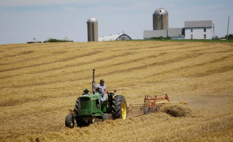 White House delays new farm aid payments on China trade deal hopes: sources