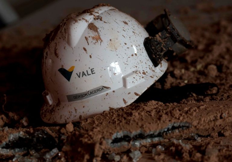 Manager at Brazil’s Vale told executives of risks at dam: report