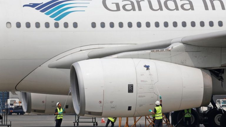 Garuda Indonesia seeks to cancel order for 49 Boeing Max 8s