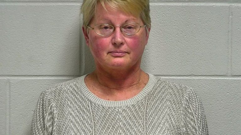 Kentucky school bus driver charged with DUI after wreck