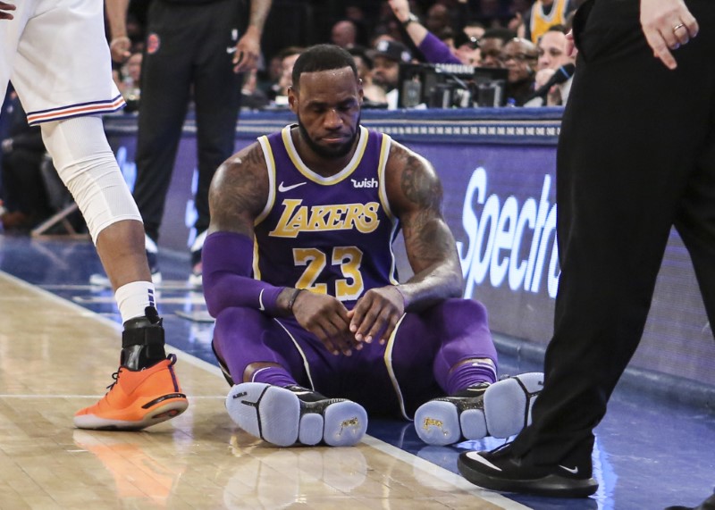 FILE PHOTO: NBA: Los Angeles Lakers at New York Knicks