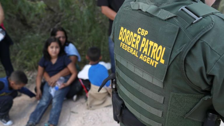 US to stop detaining some migrant families apprehended at border