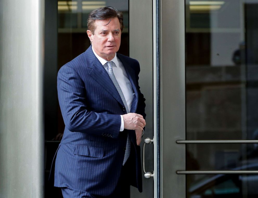 Paul Manafort, President Donald Trump's former campaign chairman, leaves the federal courthouse in Washington D.C., Feb. 14, 2018.