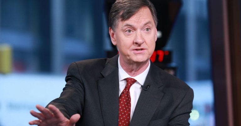 Fed’s Charles Evans tells CNBC rates can stay unchanged into fall of 2020