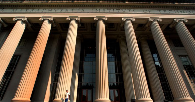 MIT terminates funding and research links with China’s Huawei and ZTE