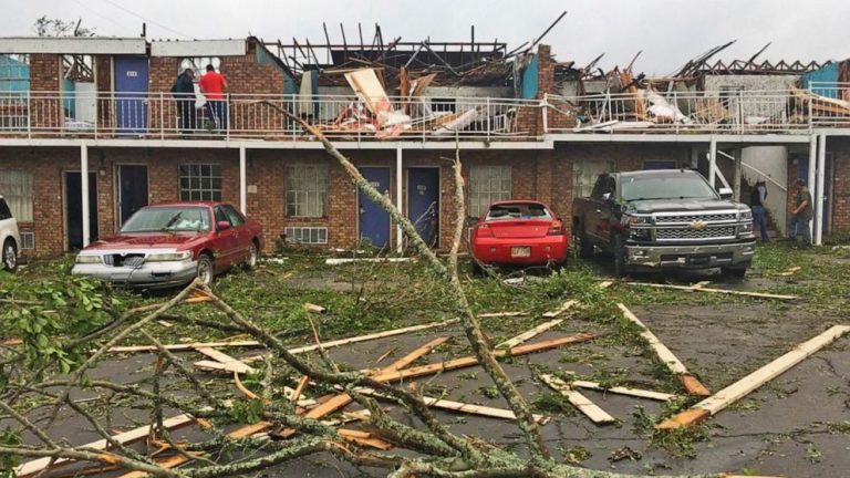 Mother, 14-year-old killed as tornado slams Louisiana