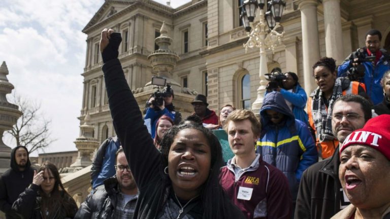 US government can be sued for Flint water crisis, judge says