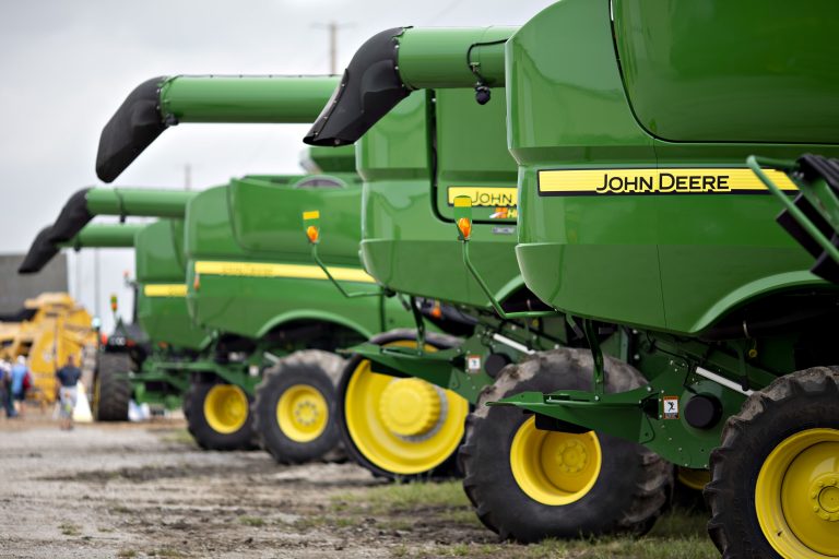 There’s a swine flu spreading in China that Wall Street fears could hit Deere and these stocks