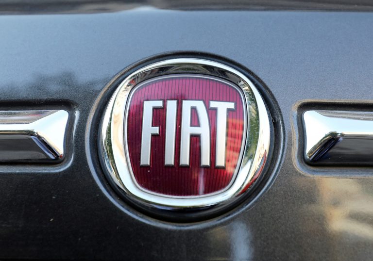 Fiat Chrysler withdraws merger proposal for Renault