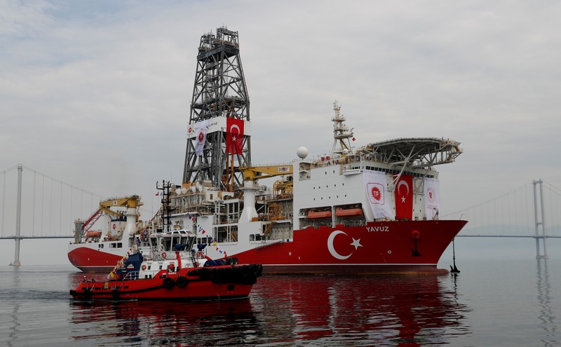 FILE PHOTO: Turkish drilling vessel Yavuz sets sail in Izmit Bay, on its way to the Mediterranean Sea, off the port of Dilovasi