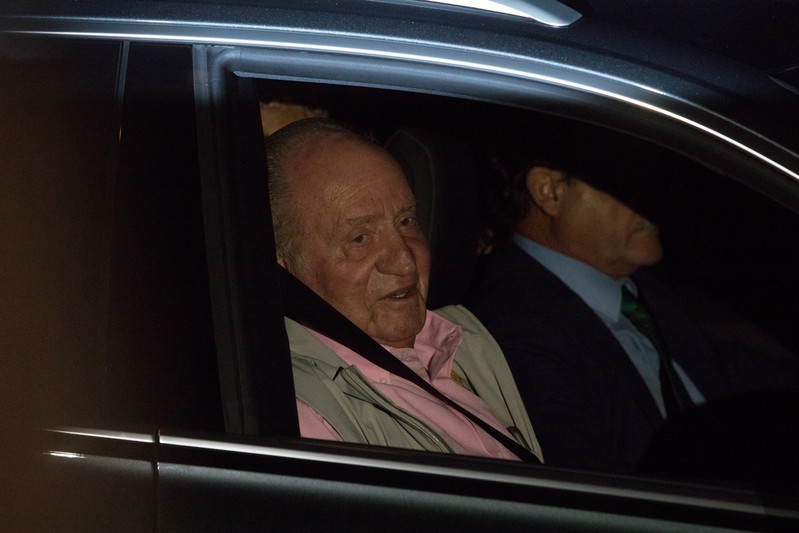 Spain's King Juan Carlos arrives to undergo heart surgery to the Quiron Hospital in Madrid