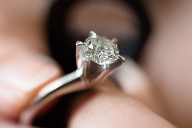 Tiffany beat profit expectations—but many millennials still aren’t buying diamonds