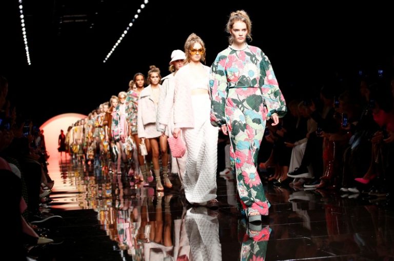 Armani sees airy spring for Emporio line, Fendi picks earthy tones in Milan
