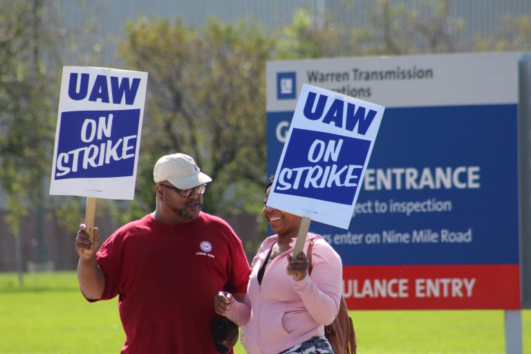 GM furloughs 1,200 additional US and Canadian workers as UAW strike enters second week