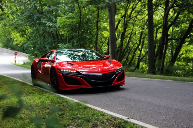 Review: The 2019 Acura NSX is the next-generation supercar for $157,500