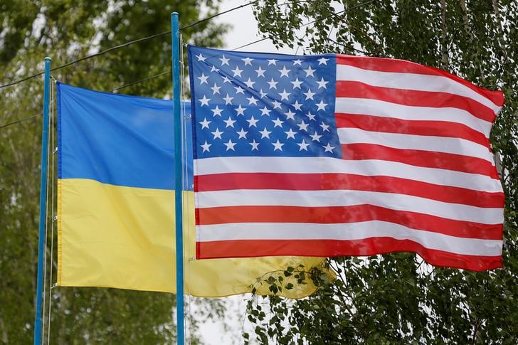 U.S. senators expect Congress to reinstate aid for Ukraine even if Trump cuts it