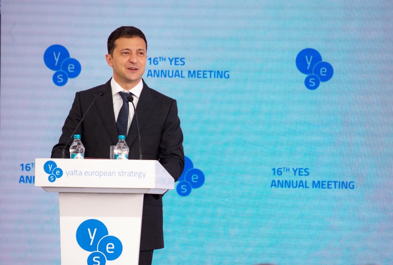 Ukrainian President Zelenskiy delivers a speech during the Yalta European Strategy meeting in Kiev