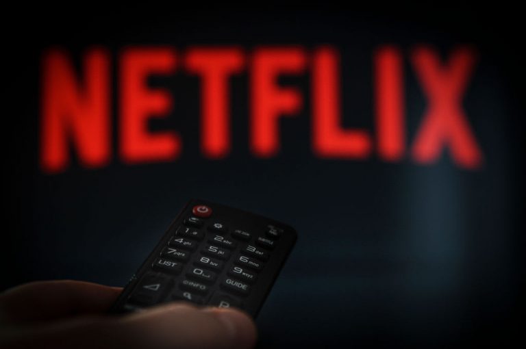 Netflix should buy a TV maker to get a leg up in the streaming wars, consumer expert argues