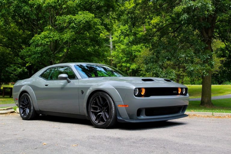 Review: The Dodge Challenger SRT Hellcat Redeye is a big, brash, intoxicating supercar worth the $90,000