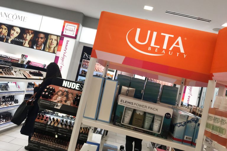 Ulta Beauty had a rough few weeks, but it’s time to buy the cosmetics retailer, Jim Cramer says