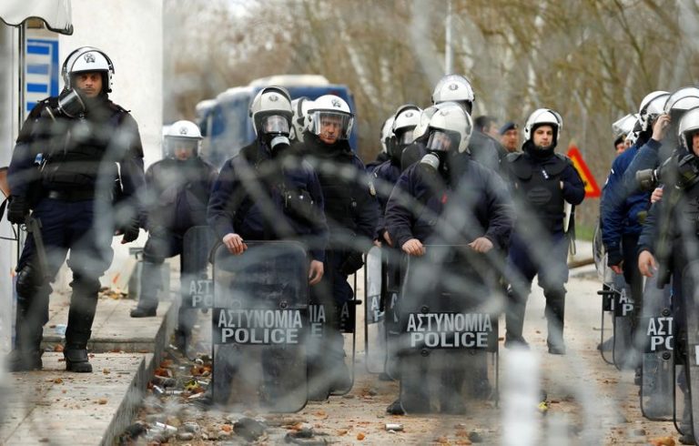 Greek police fire teargas on migrants at Turkish border