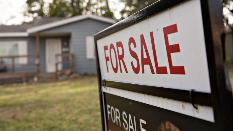 Mortgage applications to buy a home plummet 24% annually as coronavirus slams spring housing
