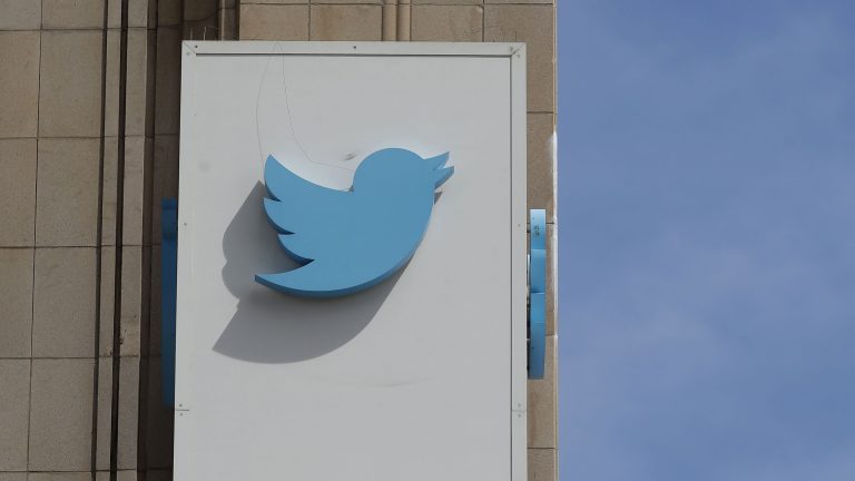 Twitter tops sales estimates, sees rebound from Asia’s eased coronavirus rules