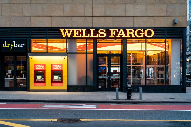 FILE PHOTO: FILE PHOTO: Wells Fargo Bank branch is seen in New York