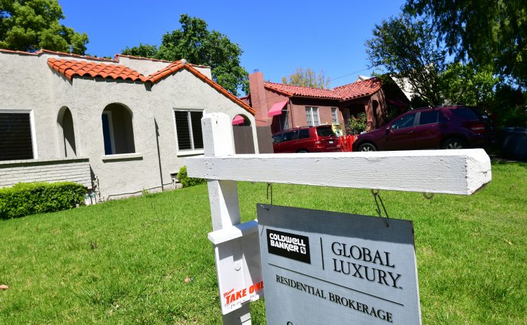 Home prices gained strength as coronavirus shut down economy in March, S&P Case-Shiller says