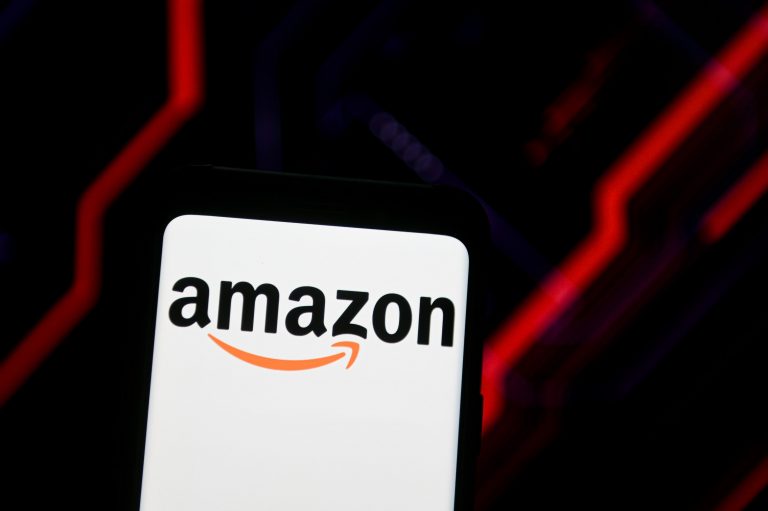 Amazon’s brand value tops $400 billion, boosted by the coronavirus pandemic: Survey