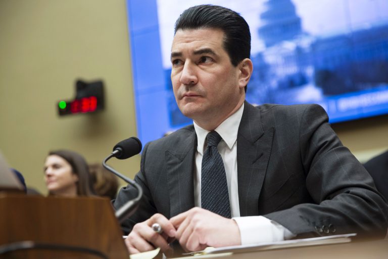 Ex-Trump FDA chief says requiring coronavirus masks is not ‘denying people their liberty’