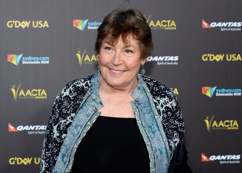 FILE PHOTO: Singer Helen Reddy poses at the 2015 G'Day USA Los Angeles Gala honoring actor Chris Hemsworth with an Excellence in Film Award, at the Hollywood Palladium in Los Angeles, California