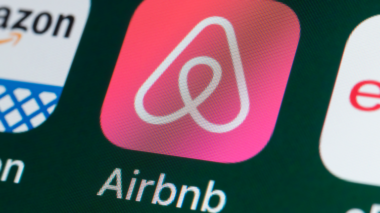 Airbnb seeks to raise roughly $3 billion in IPO