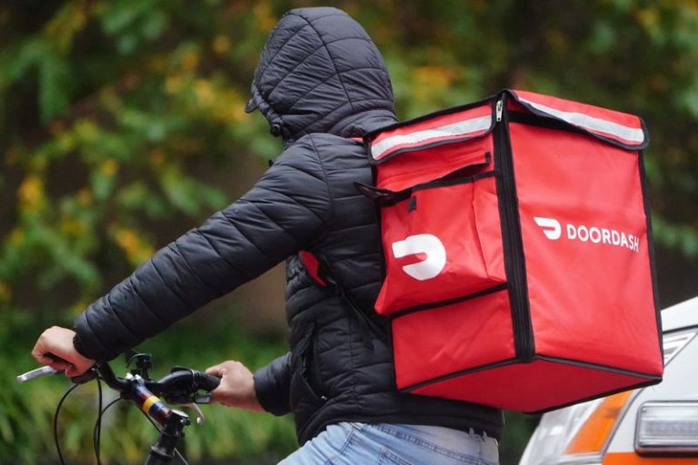 DoorDash shows surge in revenue growth, profitable quarter in IPO filing