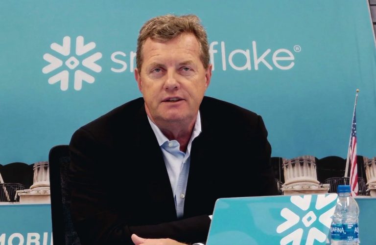 Snowflake shows 119% revenue growth in first earnings report as a public company