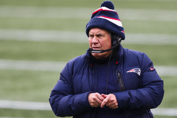 Patriots coach declines to accept Medal of Freedom from Trump