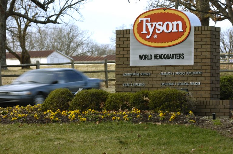 Tyson Foods reaches more settlements in chicken price-fixing litigation