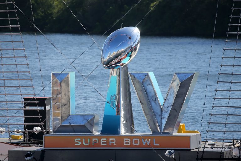 Amazon partners with the U.S. government to stop the sale of counterfeit Super Bowl merchandise