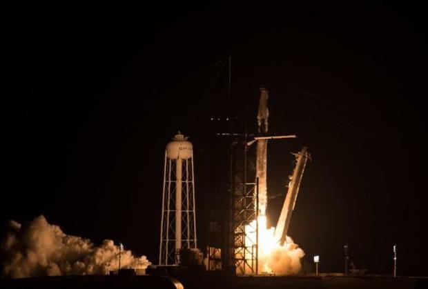 SpaceX launches four astronauts to space station