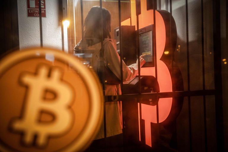 Bitcoin cuts gains and briefly turns negative amid regulation fears