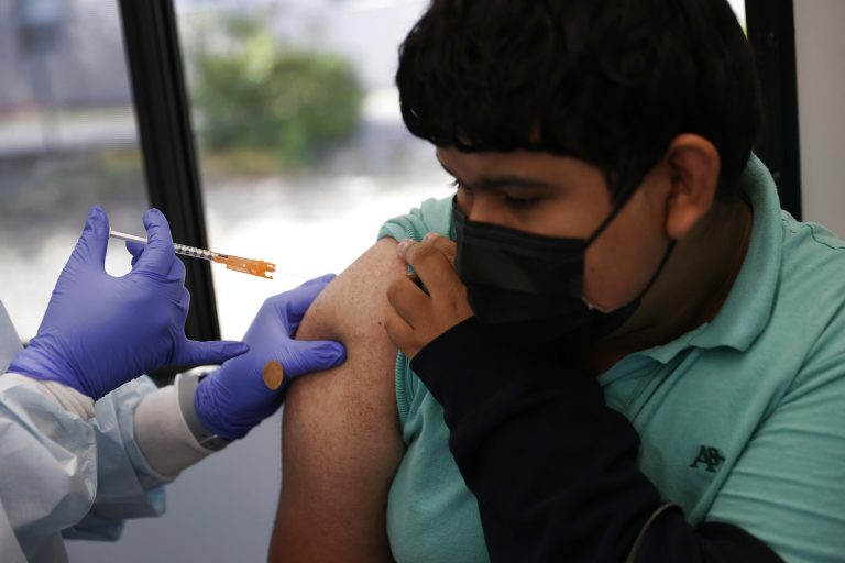 U.S. reports fewer than 30,000 cases for five straight days, with the nation averaging 1.8 million daily vaccinations