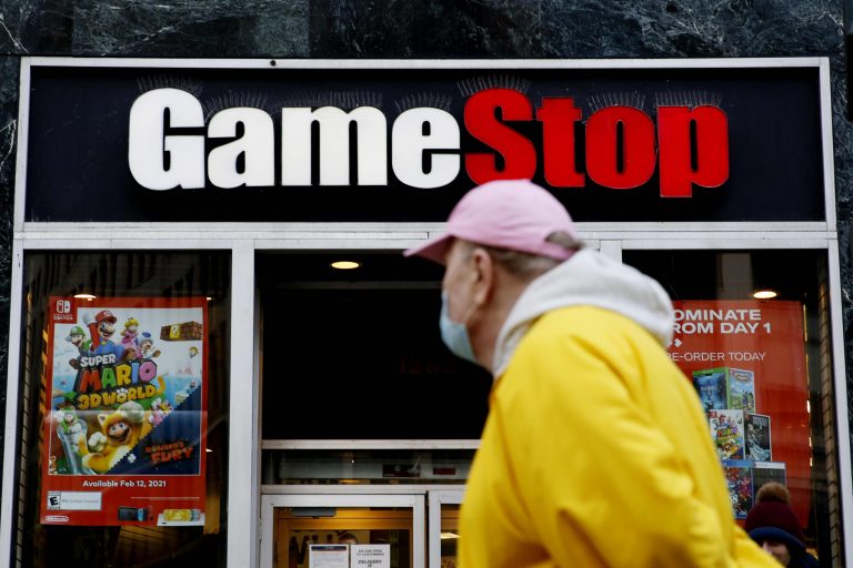 GameStop names former Amazon execs Matt Furlong, Mike Recupero as its new CEO, CFO