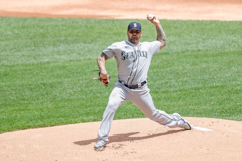 MLB: Seattle Mariners at Chicago White Sox