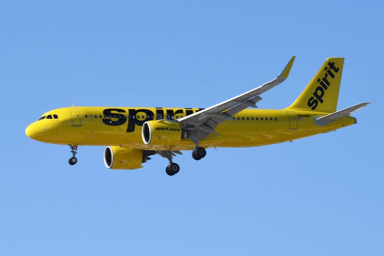 Spirit Airlines plans big Miami debut as airlines battle for Florida