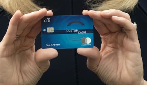 The credit card wars are heating up again as Citigroup takes on JPMorgan with new 5% cash-back card