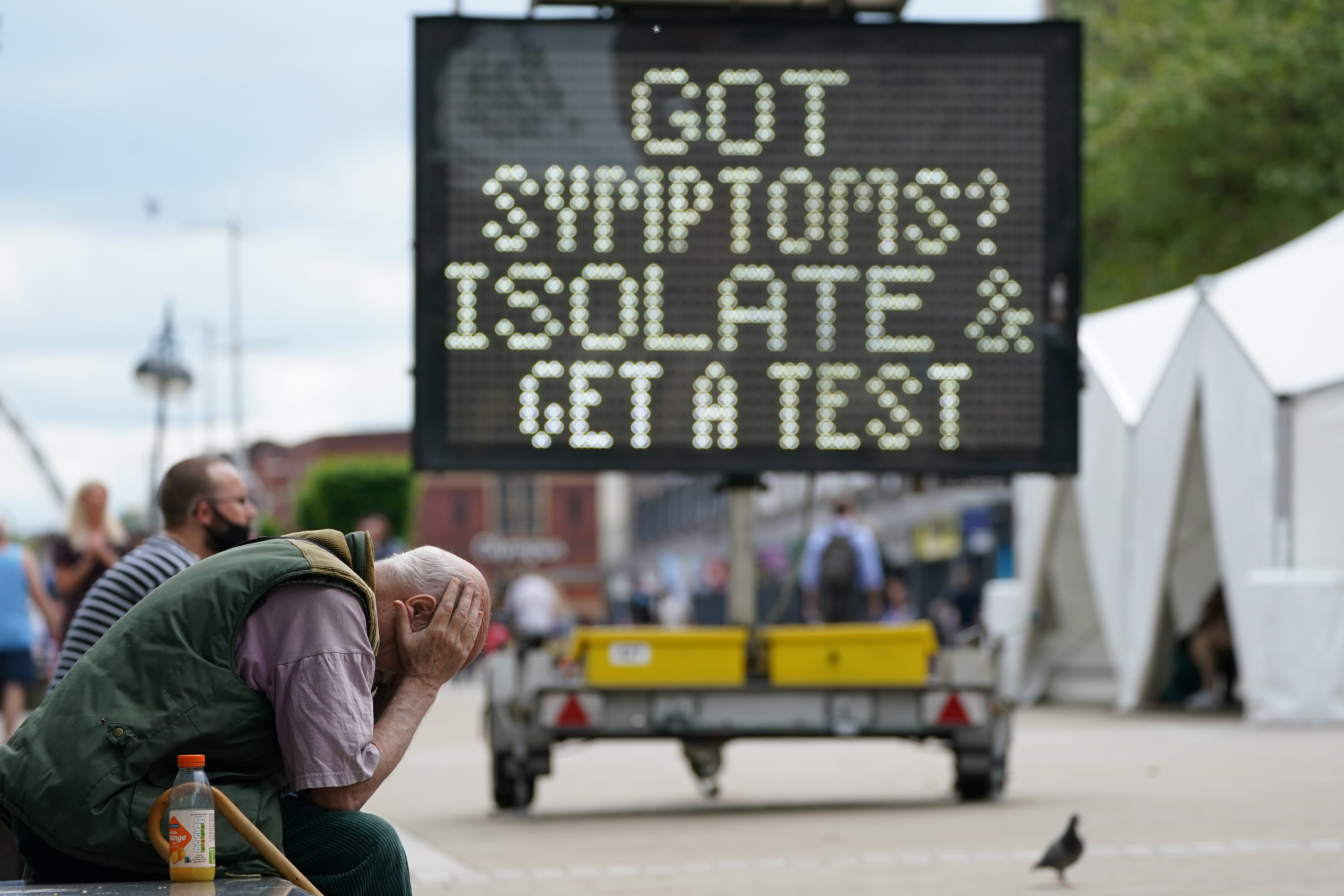 A mobile Covid-19 vaccination centre outside Bolton Town Hall, Bolton, where case numbers of the Delta variant first identified in India have been relatively high.