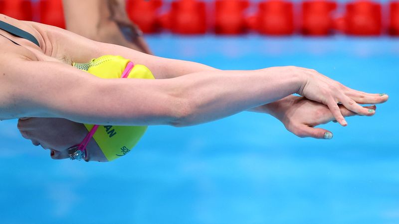 Swimming - Women's 4 x 100m Freestyle Relay - Heats