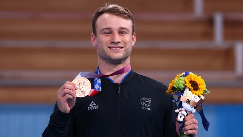 Gymnastics - Trampolining - Men's Individual Trampoline - Medal Ceremony