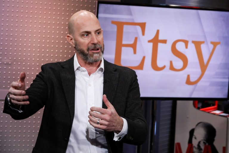 Etsy gets mixed analyst calls after plunging on earnings. Why two traders would steer clear