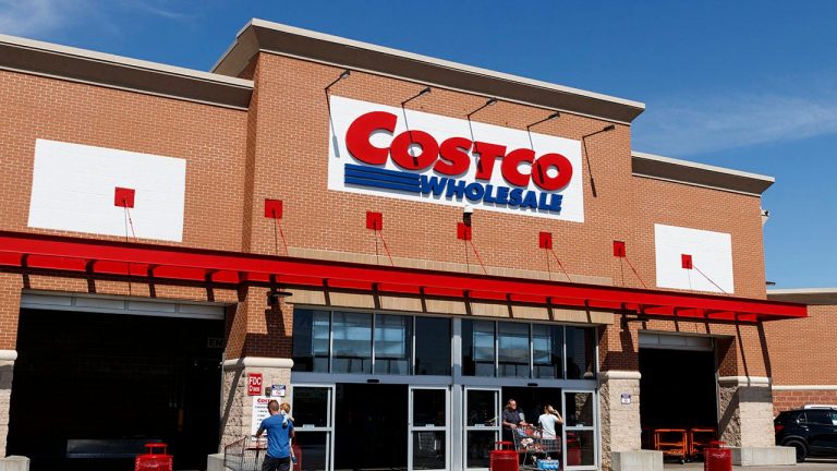 Costco killing it in market against rivals